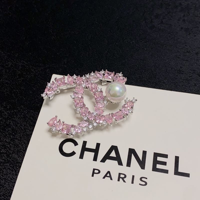 Chanel Brooches - Click Image to Close